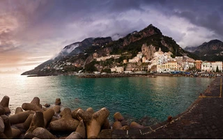 Amalfi Coast Tours Italy With Benvenuto Limos