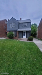 Beautiful, clean and updated, 4 bed + bonus room and 2.5 bath house